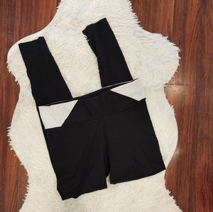 PINK Victoria's Secret Yoga Leggings Gray White